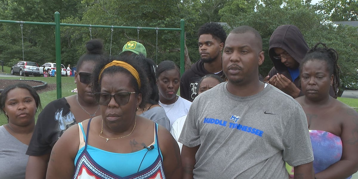 Family disputes findings in Lafayette HS grad Tyler Smith's death Relatives say police haven't gone far enough in investigation into July 4 shooting