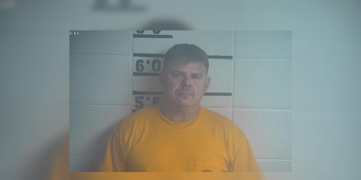 Tennessee man held on M bond after Adair County fatal crash Tennessee man held on M bond after Adair County fatal crash