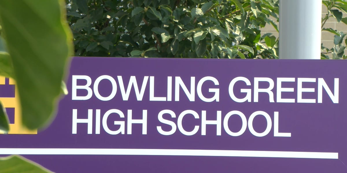 Bowling Green Independent Schools embrace AI and prepare students for digital focused future Bowling Green Independent Schools embrace AI and prepare students for digital focused future