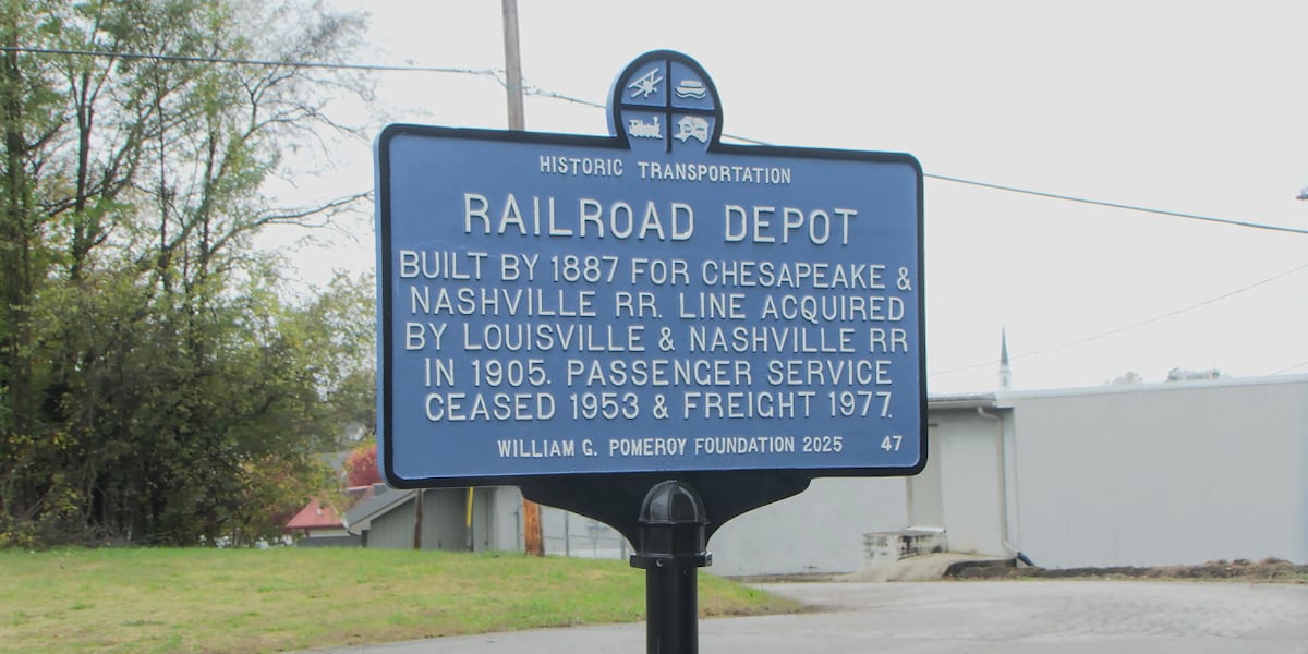 Scottsville Train Depot receives first William G. Pomeroy Transportation marker in Kentucky