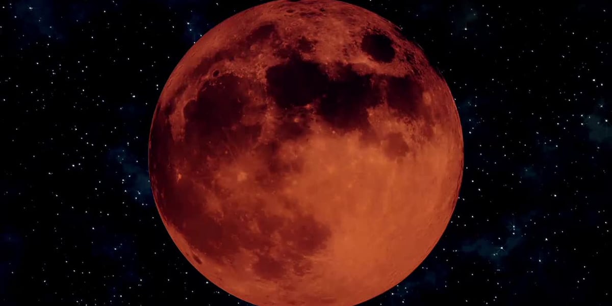 Blood Moon Rises The blood moon rises once again in the U.S.