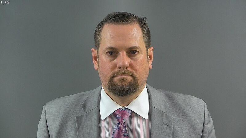 Travis Locking Local attorney in Warren County Jail, serving time for 2015 DUI