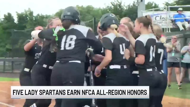 South Warren's Willloughby, Borders, Hudson, Ogden, and Norwood earn NFCA All-Region honors.