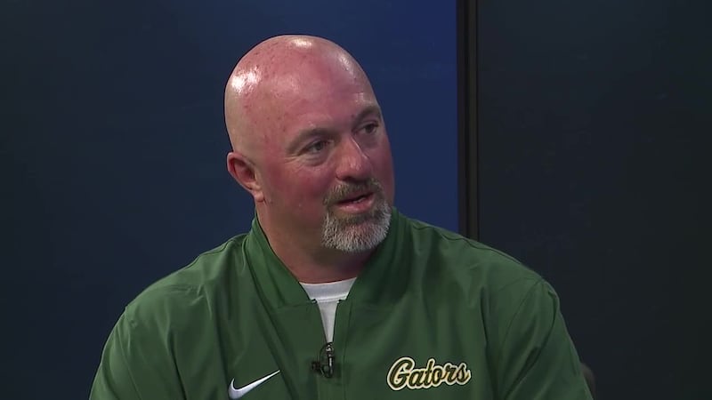 Greenwood football coach Tony Adams joins Doug Thompson of the Sporting Times for this episode...